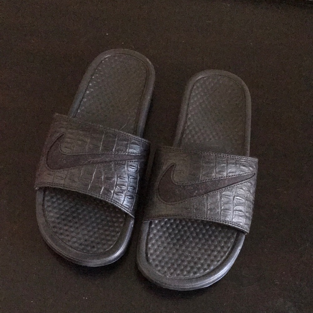 Black Nike Slides